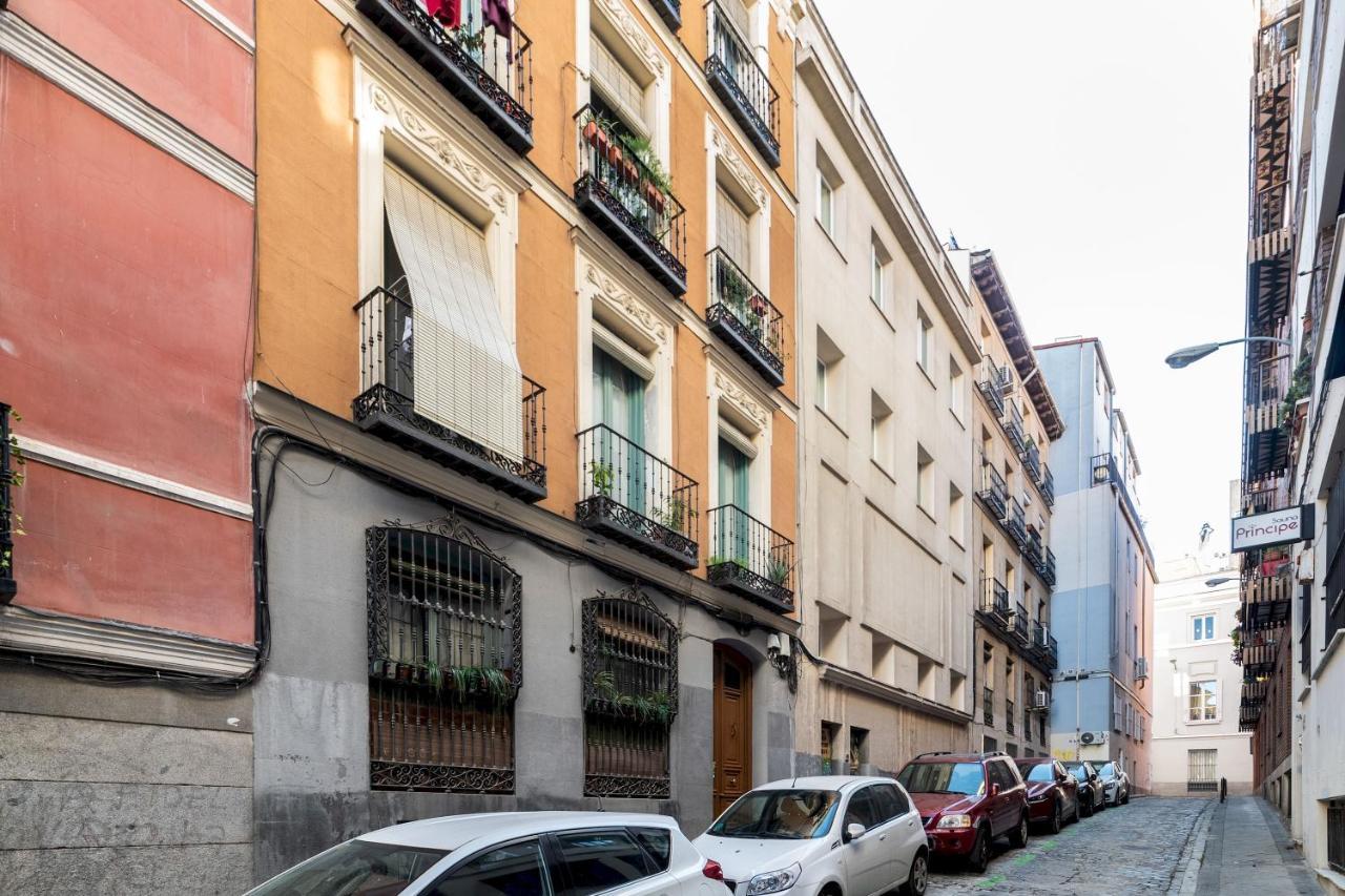 Travesia De Las Beatas Madrid Buitenkant foto